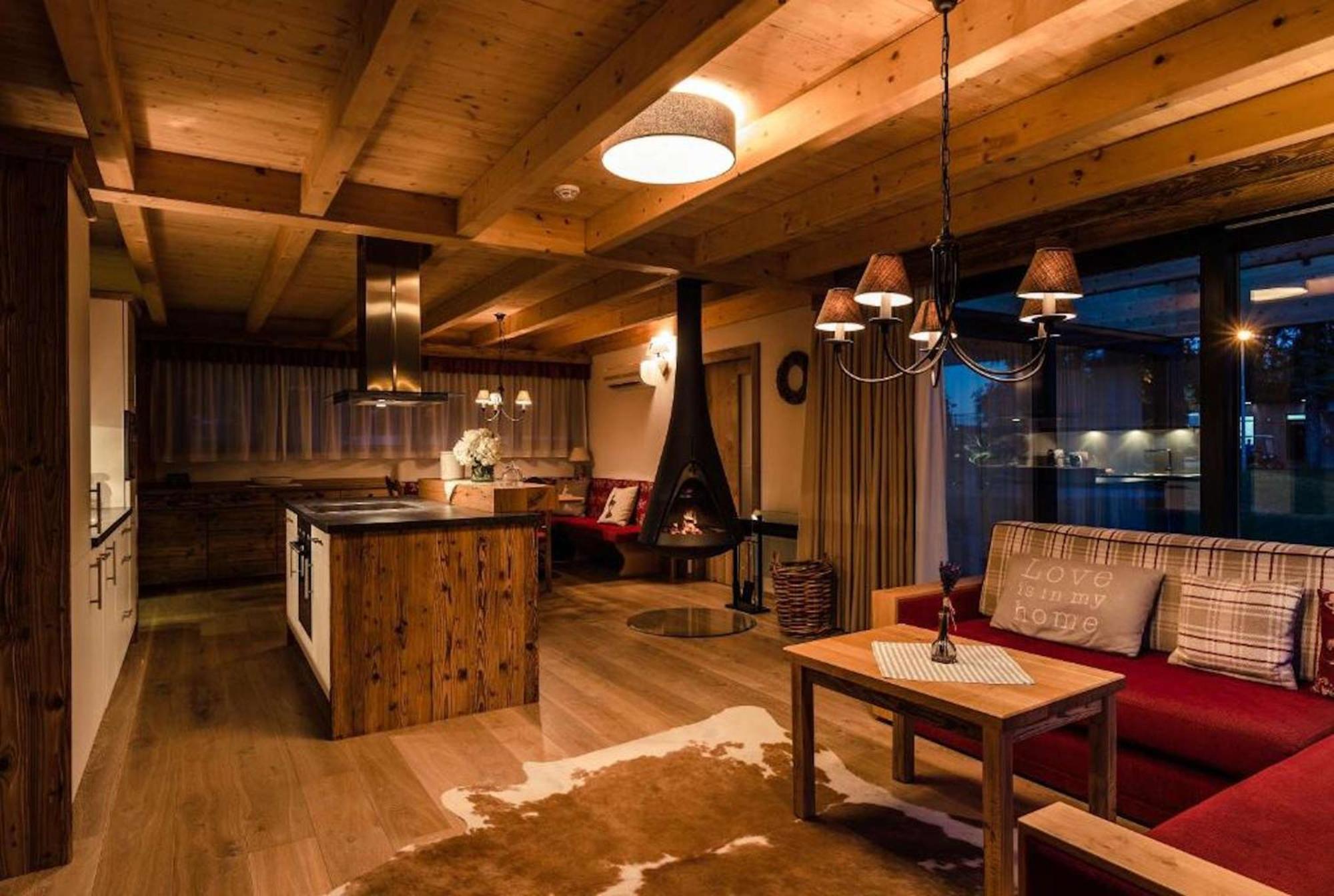 Luxusní apartmá s krbem a vířivkou Ceske Budejovice Exterior foto
